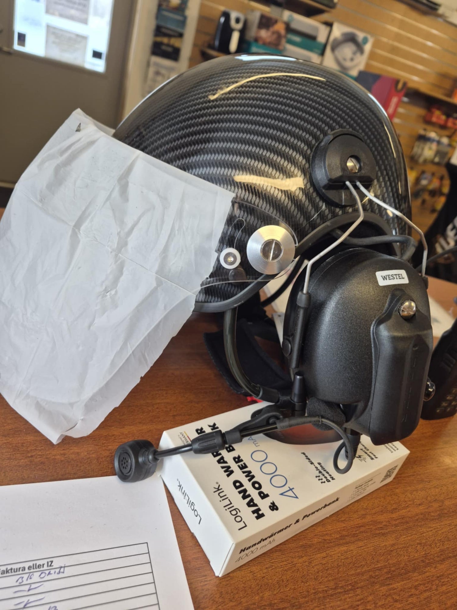 2 st Icaro TZ Svart utan visir med Peltor ProTac XP